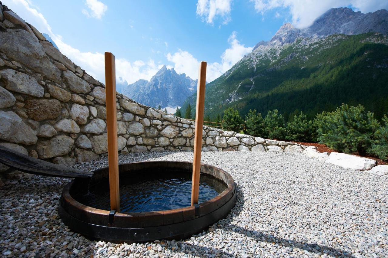 Hotel Dolomitenhof & Chalet Alte Post Sexten ภายนอก รูปภาพ