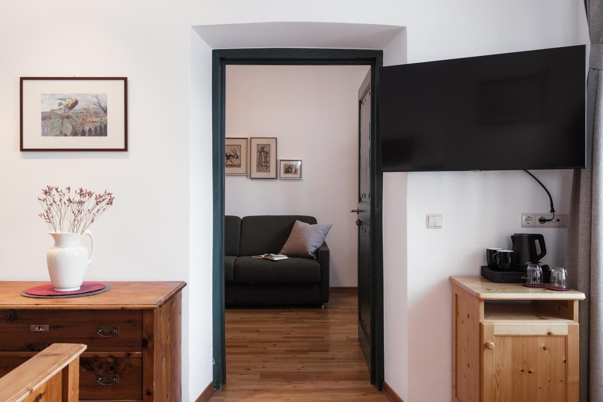 Hotel Dolomitenhof & Chalet Alte Post Sexten ภายนอก รูปภาพ