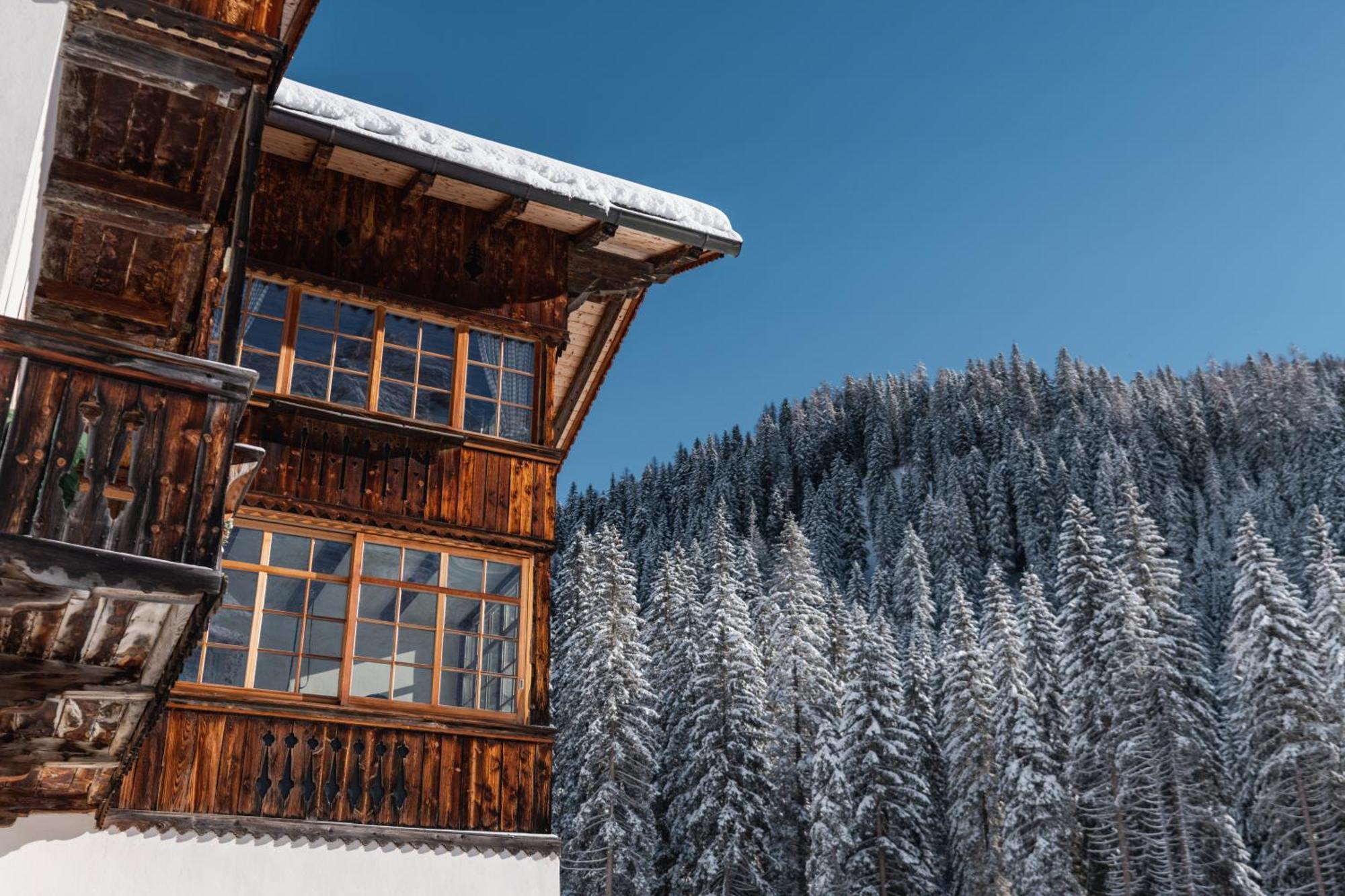 Hotel Dolomitenhof & Chalet Alte Post Sexten ภายนอก รูปภาพ